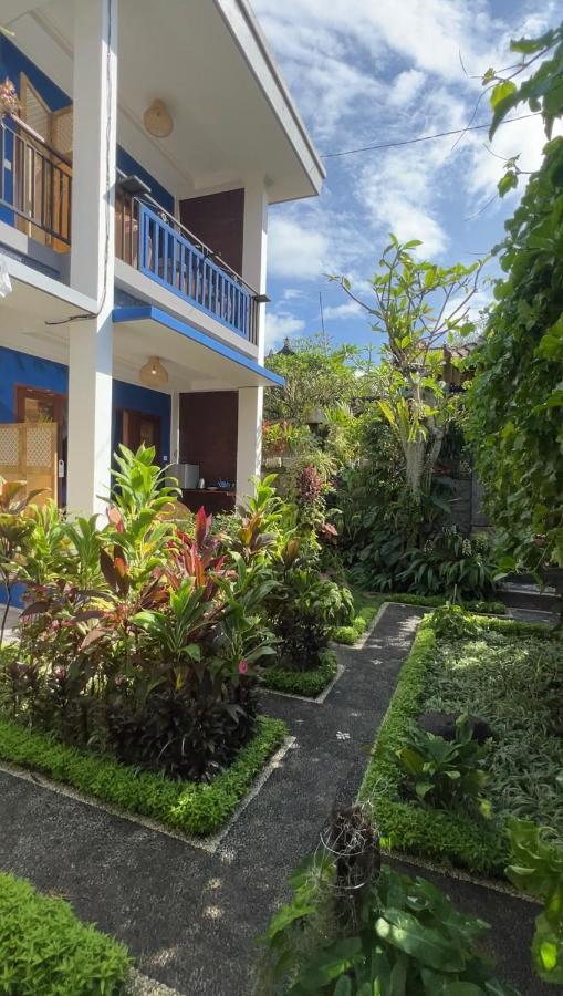 Varmana Ubud Guest House エクステリア 写真